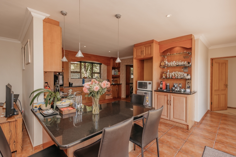 4 Bedroom Property for Sale in Welgedacht Western Cape